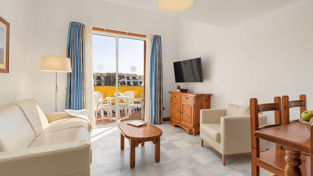 2 Bedroom Apartment Classic 